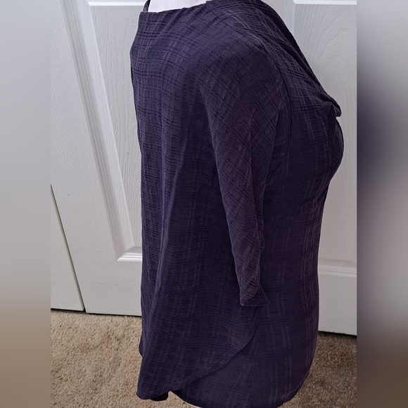 NWT Studio SKB Purple Textured Top   Size XS - Picture 3 of 13